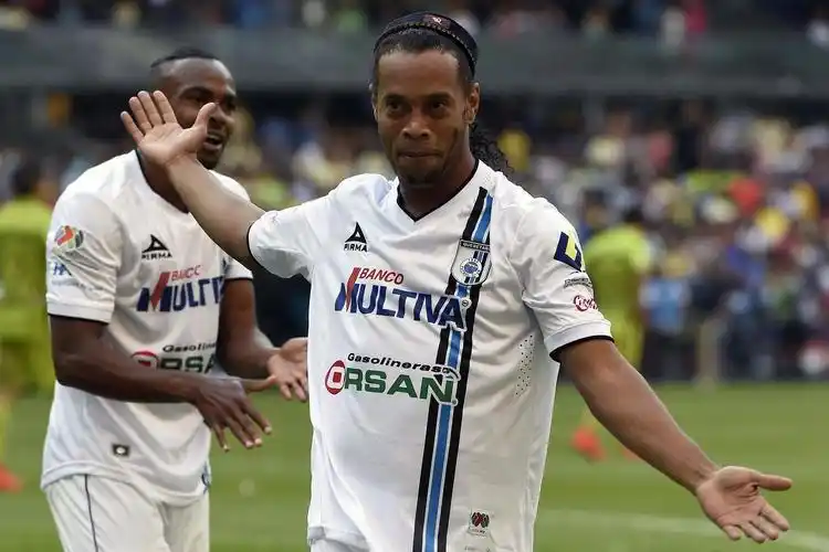 不少比賽中 不少比賽中