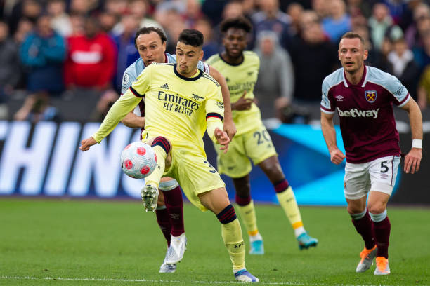 的表现充满 的表现充满